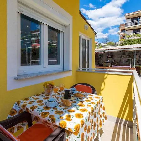 In 5289 Crikvenica